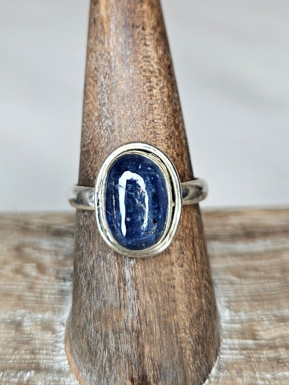 NWT Natural Blue Kyanite Sterling Silver Cabochon Ring Size 7.75